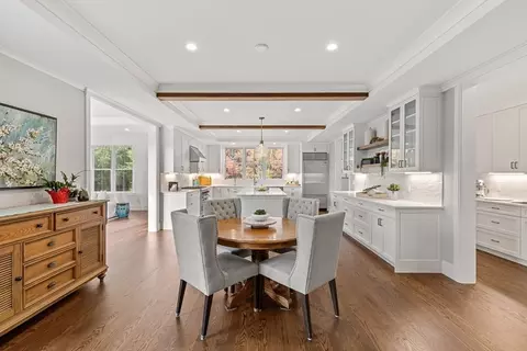 48 Graystone Ln, Natick, MA 01760 photo 5