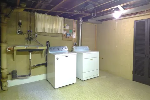 96 Winding Ln, Springfield, MA 01118 photo 22