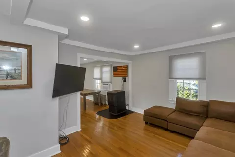 274 Abbott St, Springfield, MA 01118 photo 20