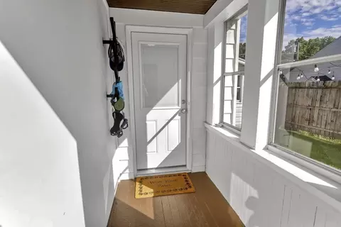 274 Abbott St, Springfield, MA 01118 photo 4