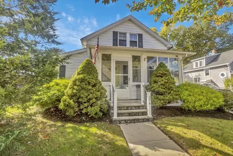 274 Abbott St, Springfield, MA 01118 photo 3