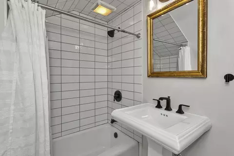 274 Abbott St, Springfield, MA 01118 photo 32