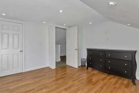274 Abbott St, Springfield, MA 01118 photo 28