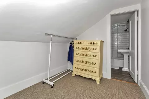 274 Abbott St, Springfield, MA 01118 photo 33