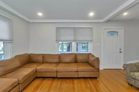 274 Abbott St, Springfield, MA 01118 photo 23