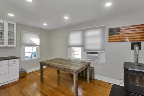 274 Abbott St, Springfield, MA 01118 photo 18