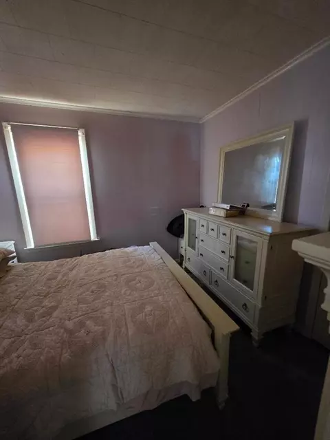 82 Montaup, Fall River, MA 02724 photo 16