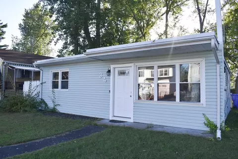 34 Wallace St, Springfield, MA 01119 photo 4