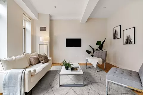 35 Fay St #607, Boston, MA 02118