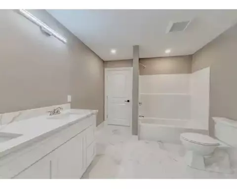 63 Progressive St, Worcester, MA 01604 photo 18