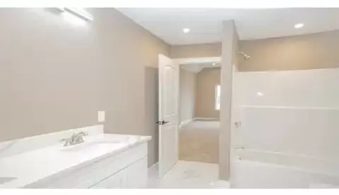 63 Progressive St, Worcester, MA 01604 photo 17