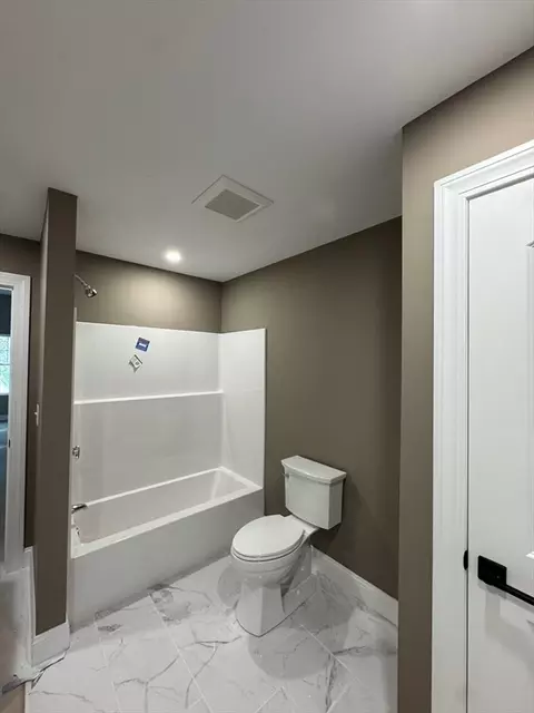 63 Progressive St, Worcester, MA 01604 photo 8