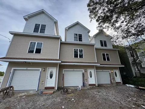 63 Progressive St, Worcester, MA 01604