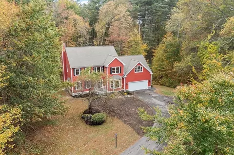 26 Overlook Dr, Acton, MA 01720
