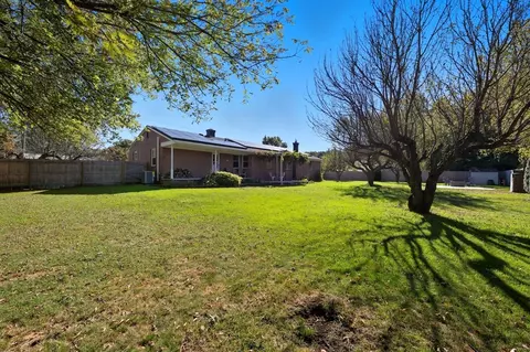 Exterior - 20 Connolly St, Springfield, MA 01151 photo 5 of 11