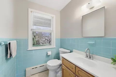Bath - 20 Connolly St, Springfield, MA 01151 photo 1 of 3