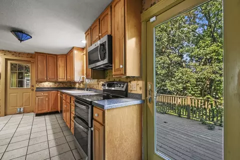 80 Prudential Rd, Worcester, MA 01606 photo 9