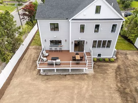 Exterior - 7 Avery St, Needham, MA 02494 photo 9 of 9