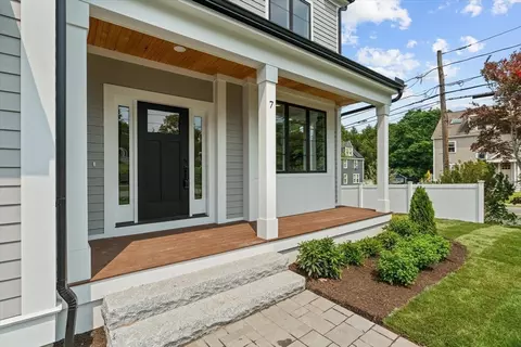 Exterior - 7 Avery St, Needham, MA 02494 photo 5 of 9