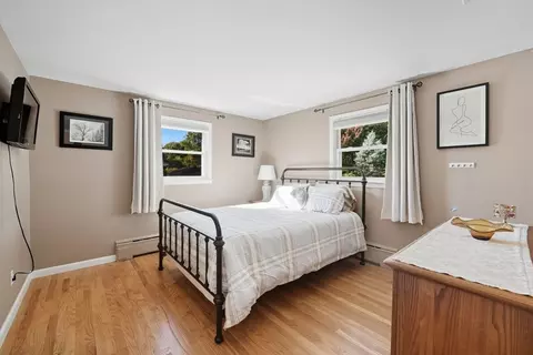 69 Fedak Dr, Chicopee, MA 01013 photo 15