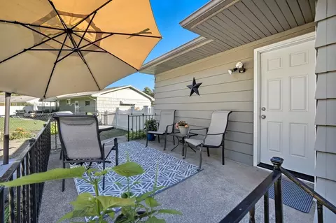 69 Fedak Dr, Chicopee, MA 01013 photo 24