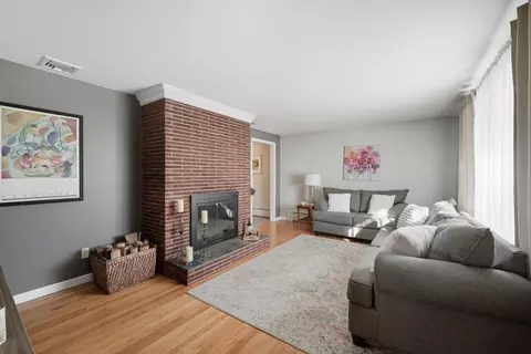 69 Fedak Dr, Chicopee, MA 01013 photo 10