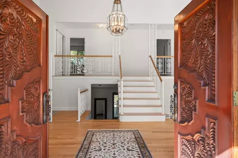 5 Azalea Rd, Winchester, MA 01890