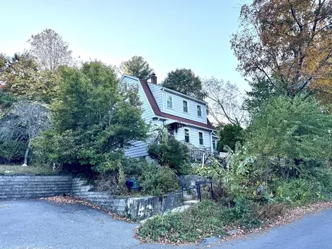 4 Ardmore Ave, Burlington, MA 01803