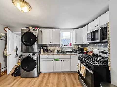 44 Kelvin St, Everett, MA 02149 photo 9