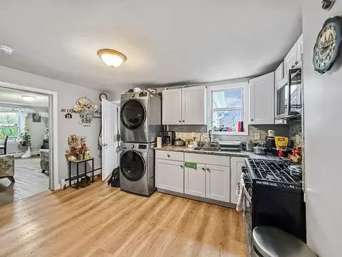 44 Kelvin St, Everett, MA 02149 photo 6