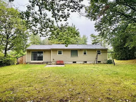64 Maplewood Dr, Townsend, MA 01469 photo 17