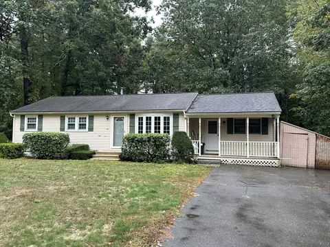 64 Maplewood Dr, Townsend, MA 01469