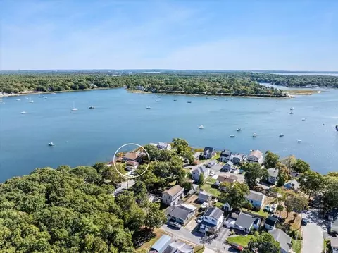 10 Nimrod Way, Wareham, MA 02571 photo 2