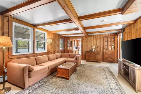 Living - 95 Crockett Rd, Upton, MA 01568 photo 3 of 3