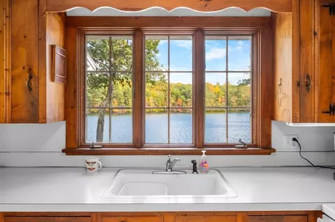 Kitchen - 95 Crockett Rd, Upton, MA 01568 photo 1 of 4