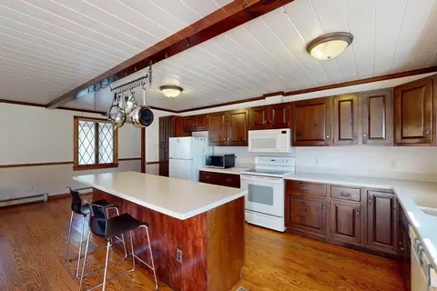 29 Union St, Plainfield, MA 01070 photo 7