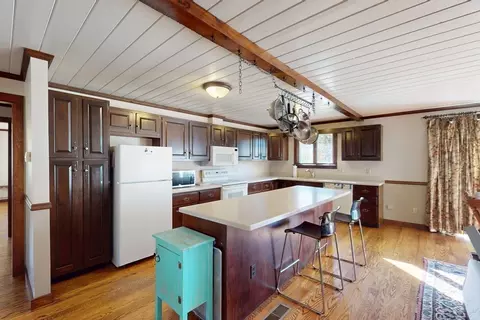 29 Union St, Plainfield, MA 01070 photo 6