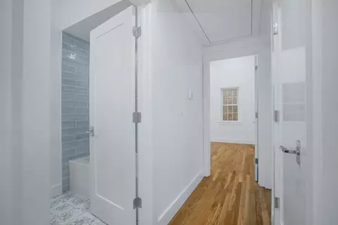 Entry Way - 42 Sandy Valley Rd, Barnstable, MA 02648 photo 1 of 2