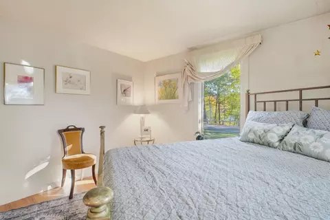 28 Collingwood Rd, Springfield, MA 01119 photo 15