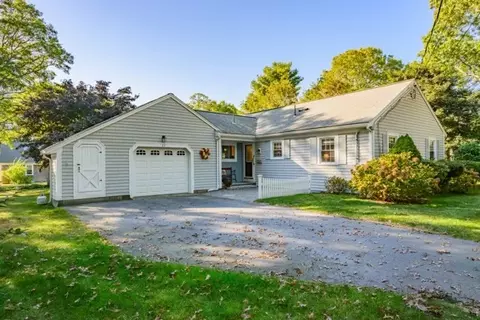 23 Fairwood Rd, Yarmouth, MA 02664