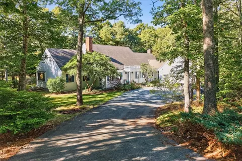 34 Lake Dr, Orleans, MA 02653