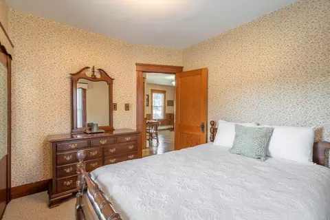 Bedroom - 22 Sherbrook Ave, Worcester, MA 01604 photo 2 of 5