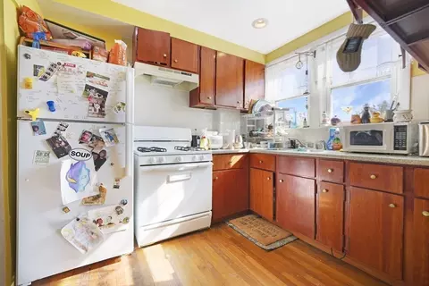 37 Eaton St, Fall River, MA 02723 photo 17