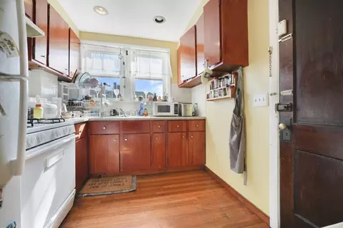 37 Eaton St, Fall River, MA 02723 photo 16