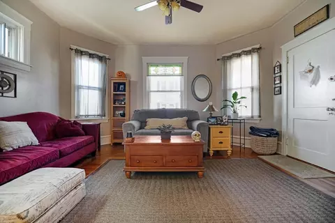 37 Eaton St, Fall River, MA 02723 photo 4