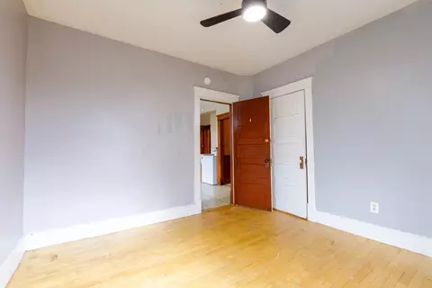 Bedroom - 10 Tower St, Worcester, MA 01606 photo 1 of 7