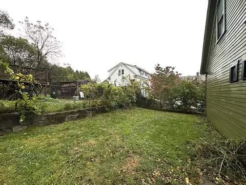 Exterior - 10 Tower St, Worcester, MA 01606 photo 7 of 7