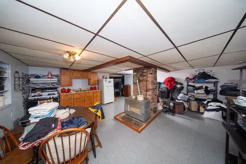 96 Wellington St, Fall River, MA 02720 photo 25
