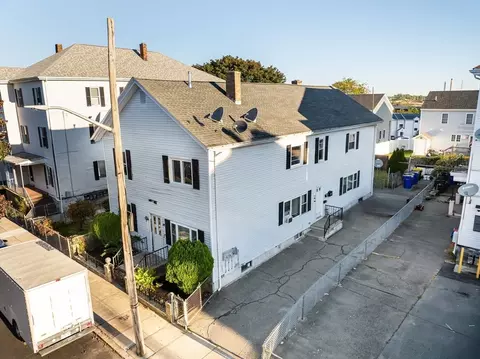 96 Wellington St, Fall River, MA 02720 photo 2