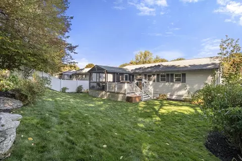 7 Otter Trl, Worcester, MA 01605 photo 30